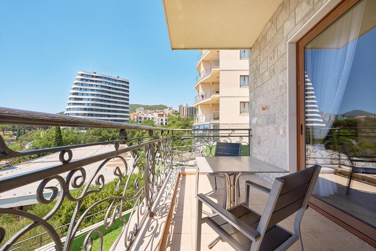 Villa Allende Bečići Eksteriør billede